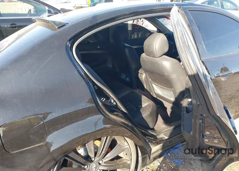 2013 Infiniti G37X из США, поврежденный, VIN JN1CV6ARXDM765863